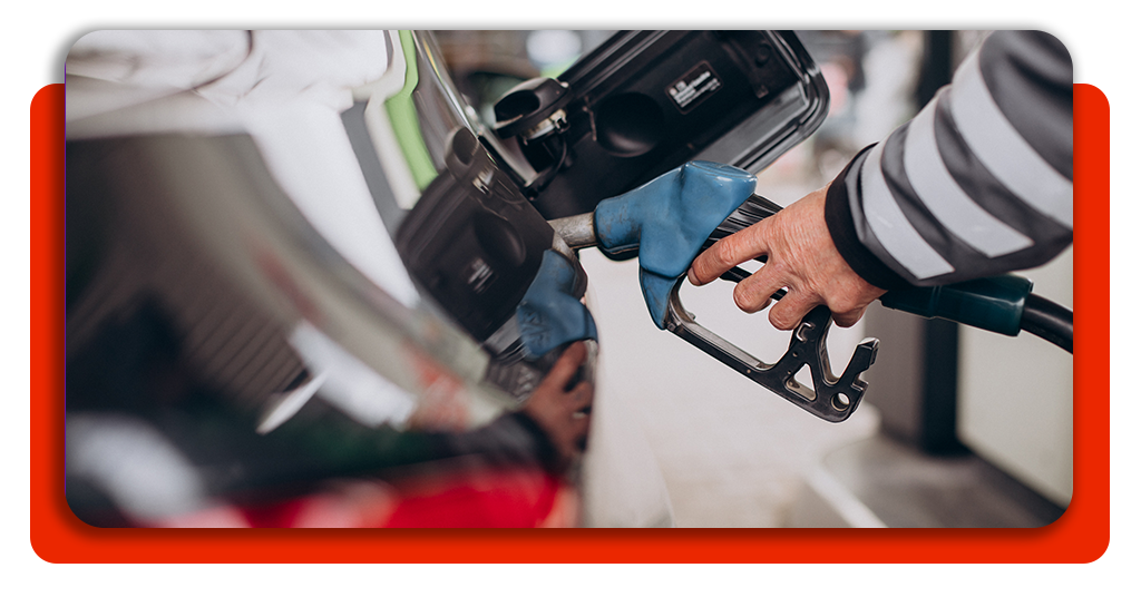 Descubra como economizar combustível com dicas simples que ajudam a gastar menos gasolina e aliviar o seu bolso todos os meses. 