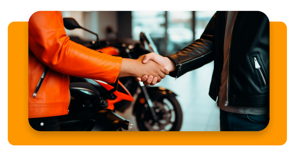 Comparação de preços: Porto Seguro, Suhai e Allianz oferecem opções com diferença de até R$ 150/mês. Cote os três antes de rodas com moto sem seguro.